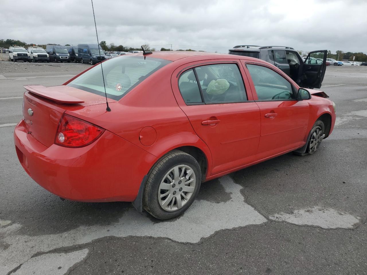 2009 Chevrolet Cobalt Ls - Image 3