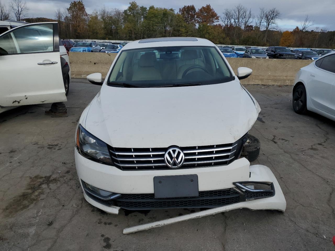 2012 Volkswagen Passat Se - Фото 5