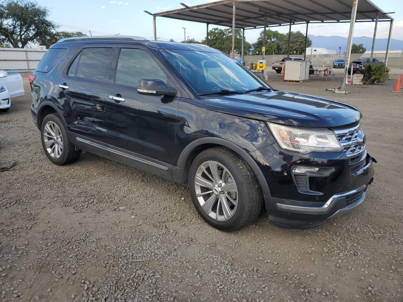 2019 Ford Explorer Limited - Фото 4