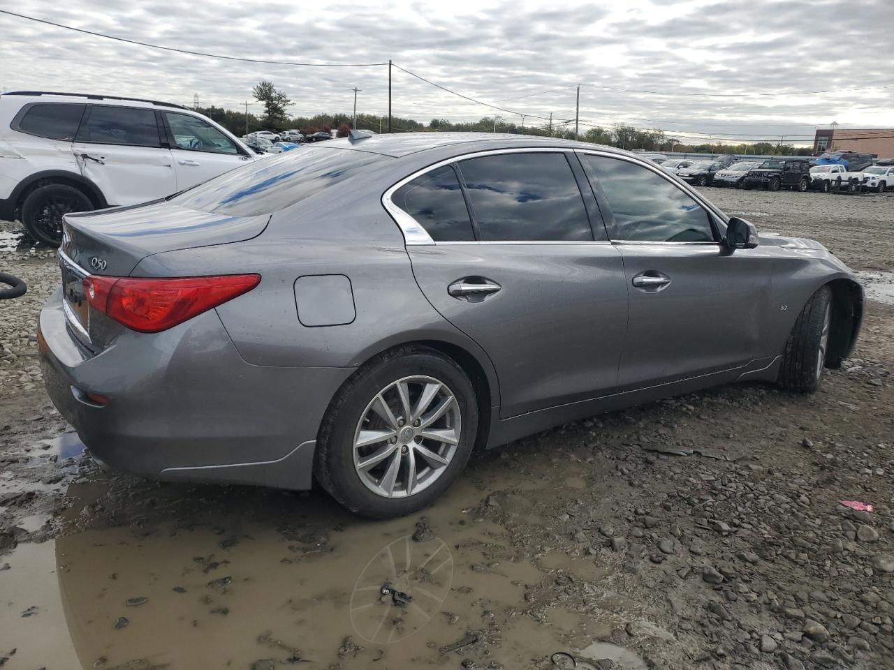 2015 Infiniti Q50 Base - Фото 3