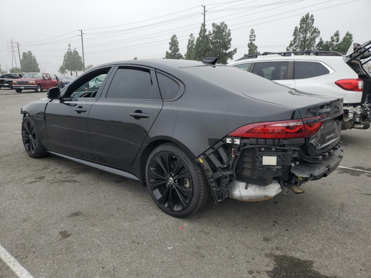 2024 Jaguar Xf R-Dynamic Se - Фото 2