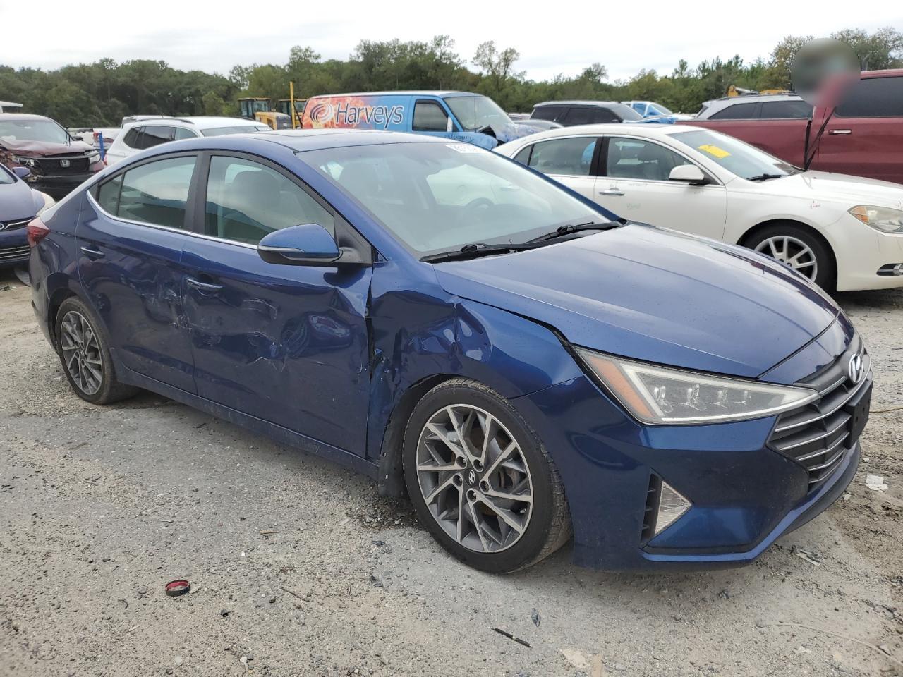 2020 Hyundai Elantra Sel - Image 4