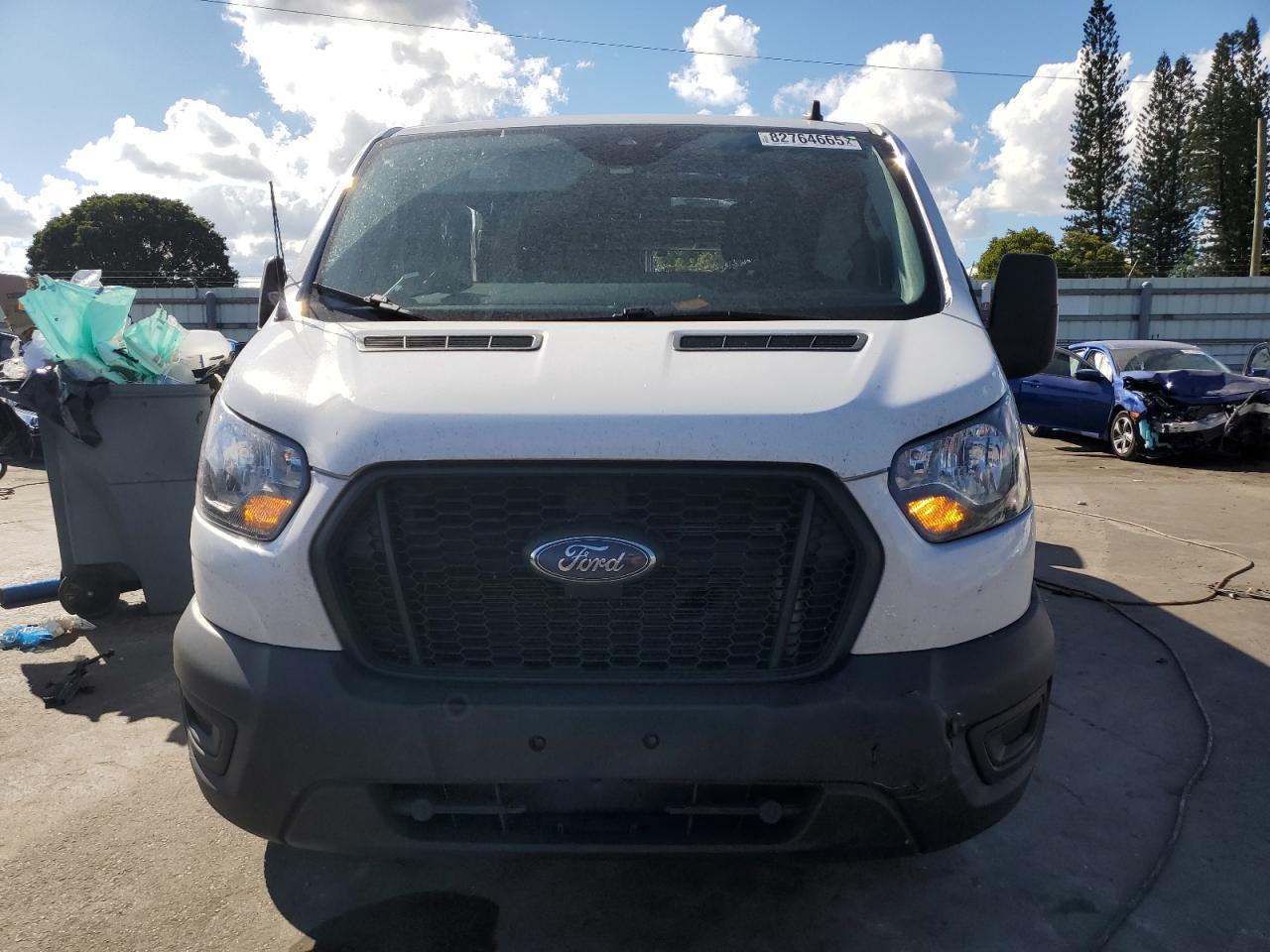 2024 Ford Transit Cargo Van T- - Фото 5