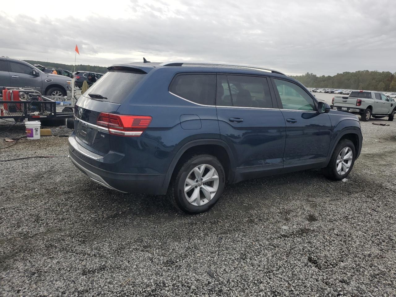 2018 Volkswagen Atlas Se - Фото 3