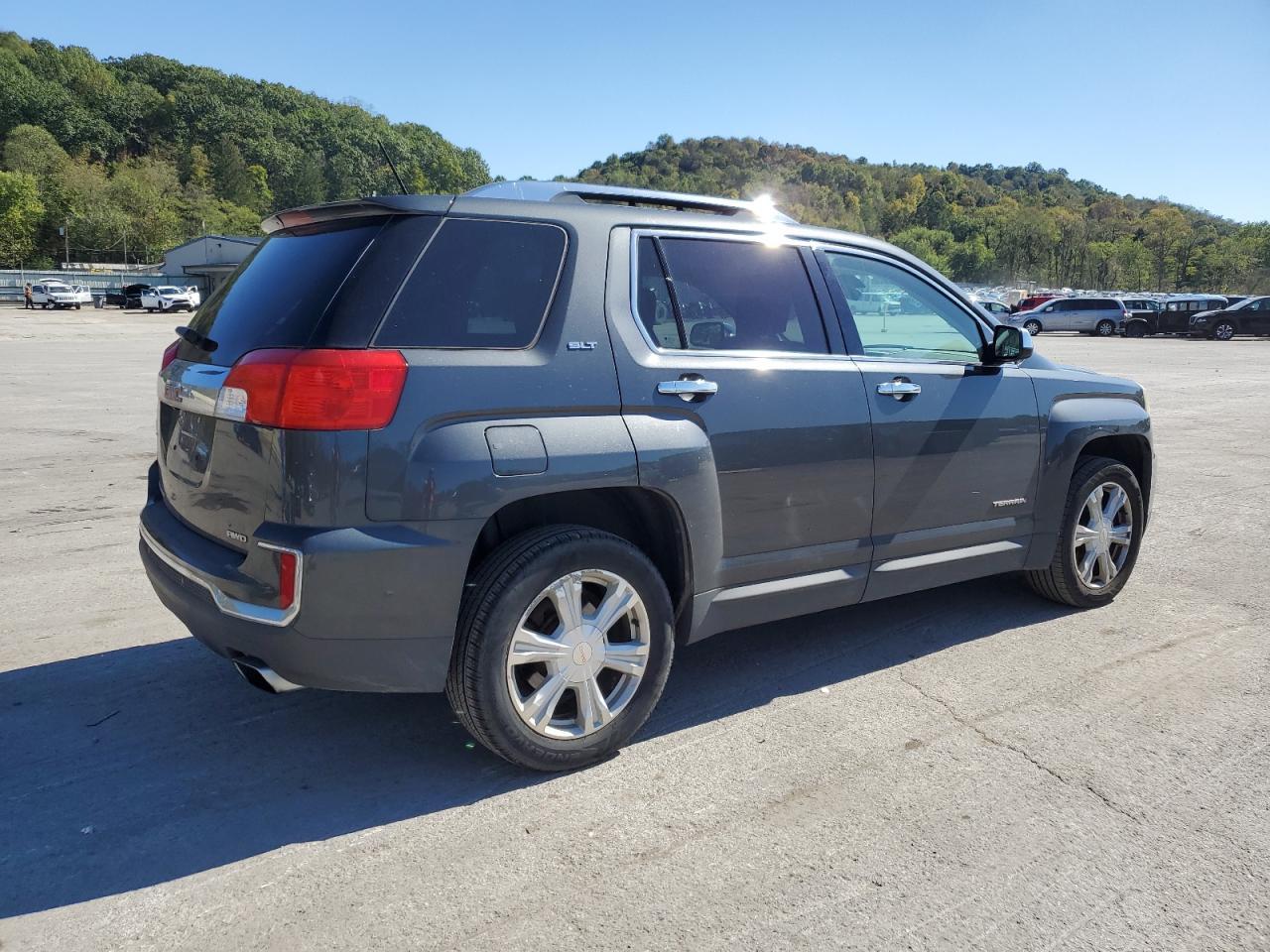 2017 GMC Terrain Slt - Image 3