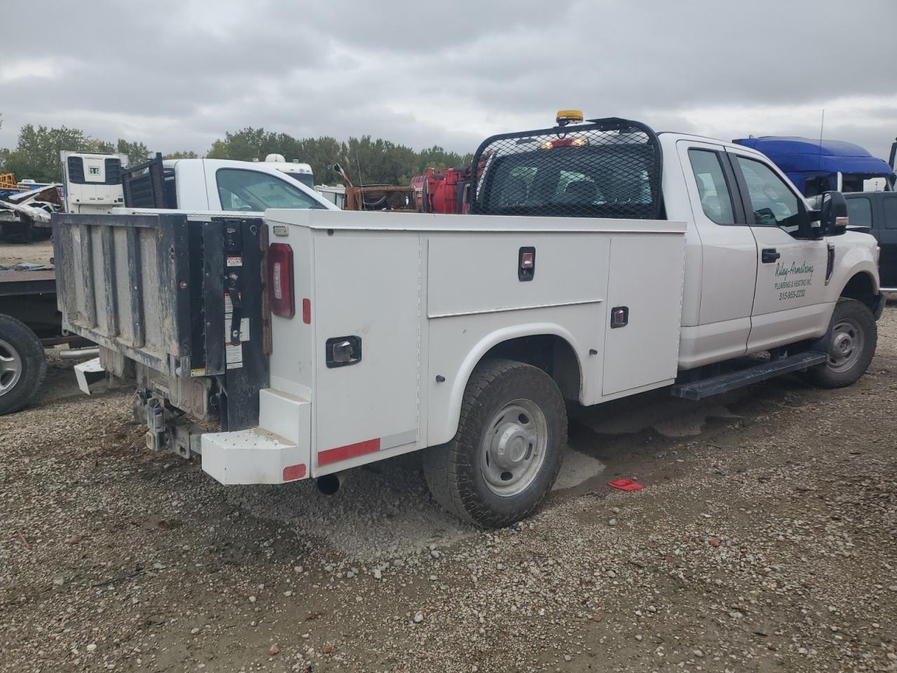 2020 Ford F250 Super Duty - Фото 3