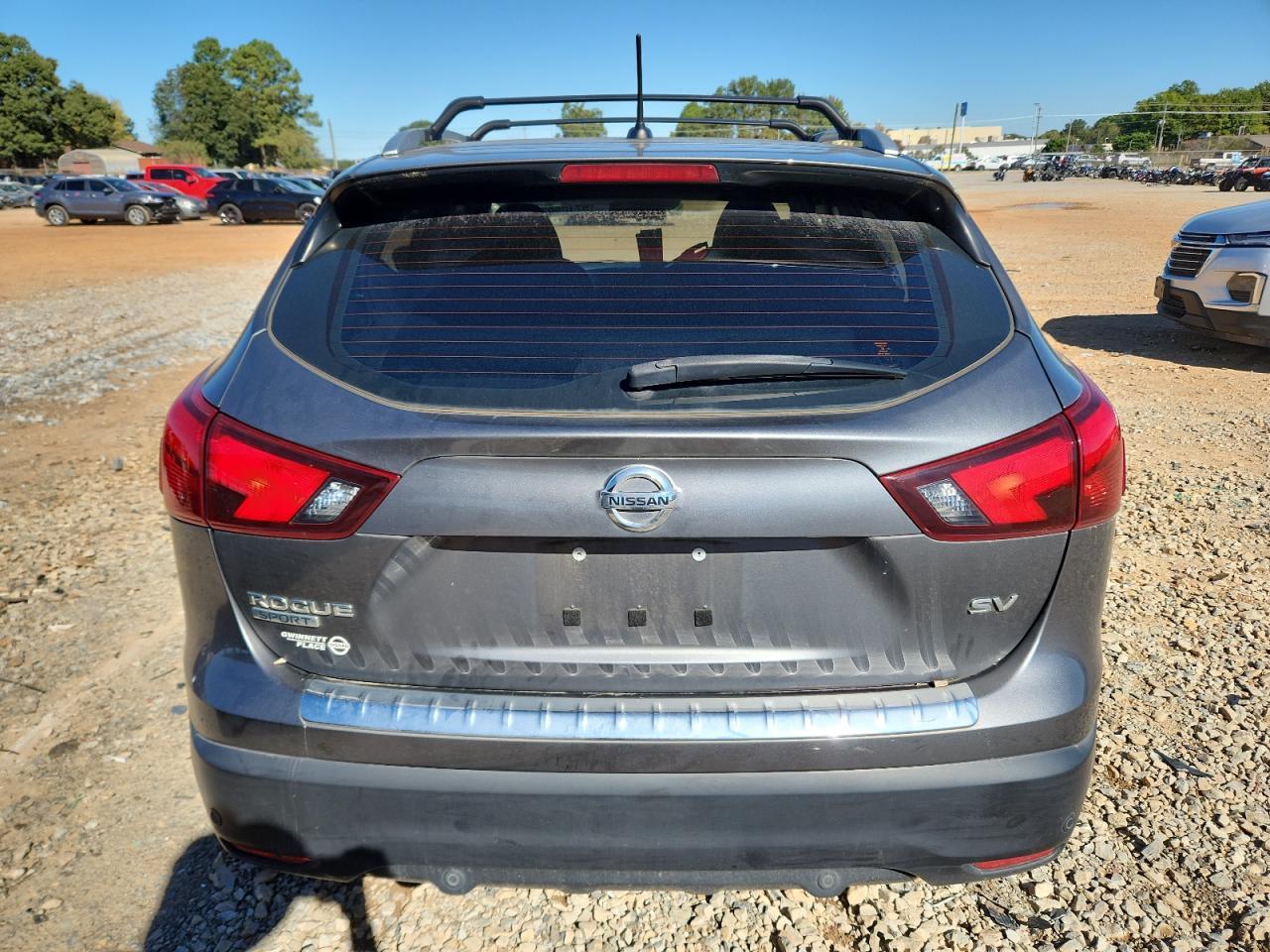 2019 Nissan Rogue Sport S - Image 6