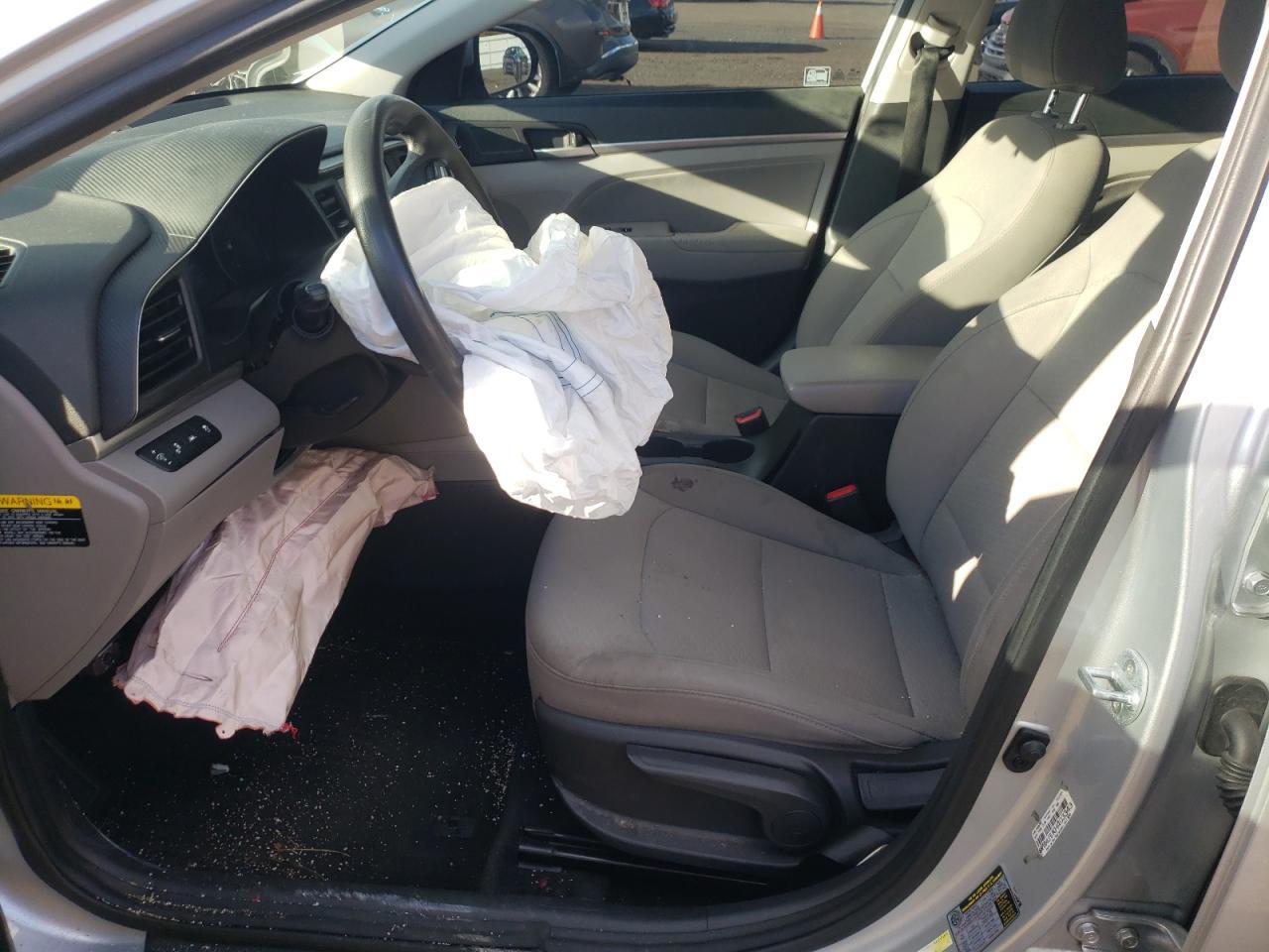 2019 Hyundai Elantra Sel - Image 7