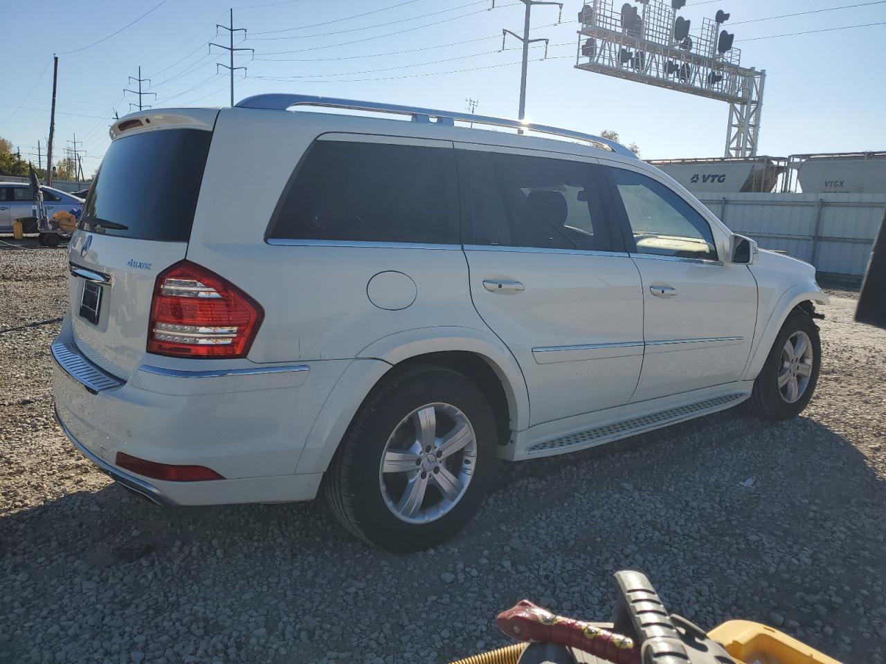 2012 Mercedes-Benz Gl 550 4Matic - Фото 3