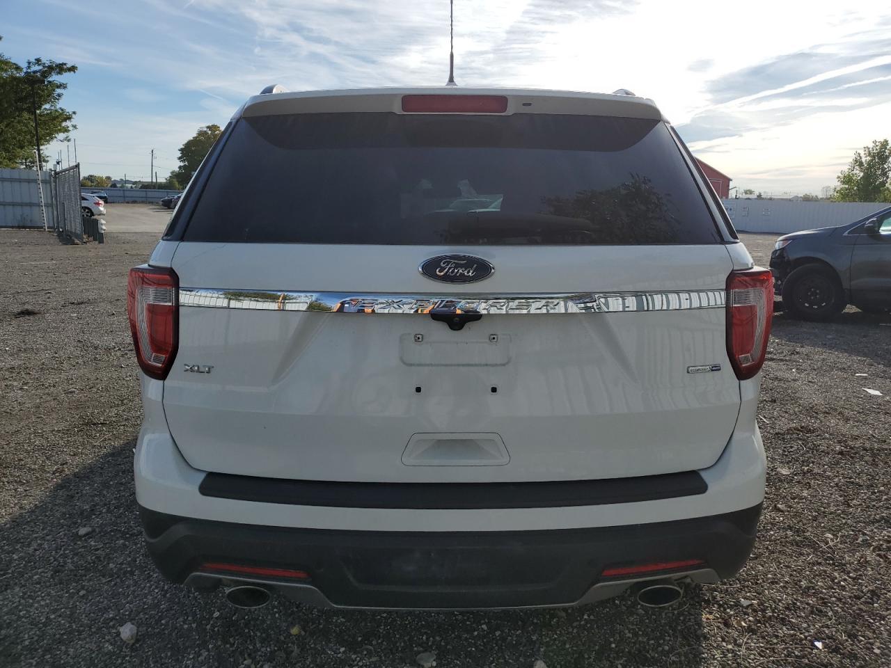 2019 Ford Explorer Xlt - Фото 6