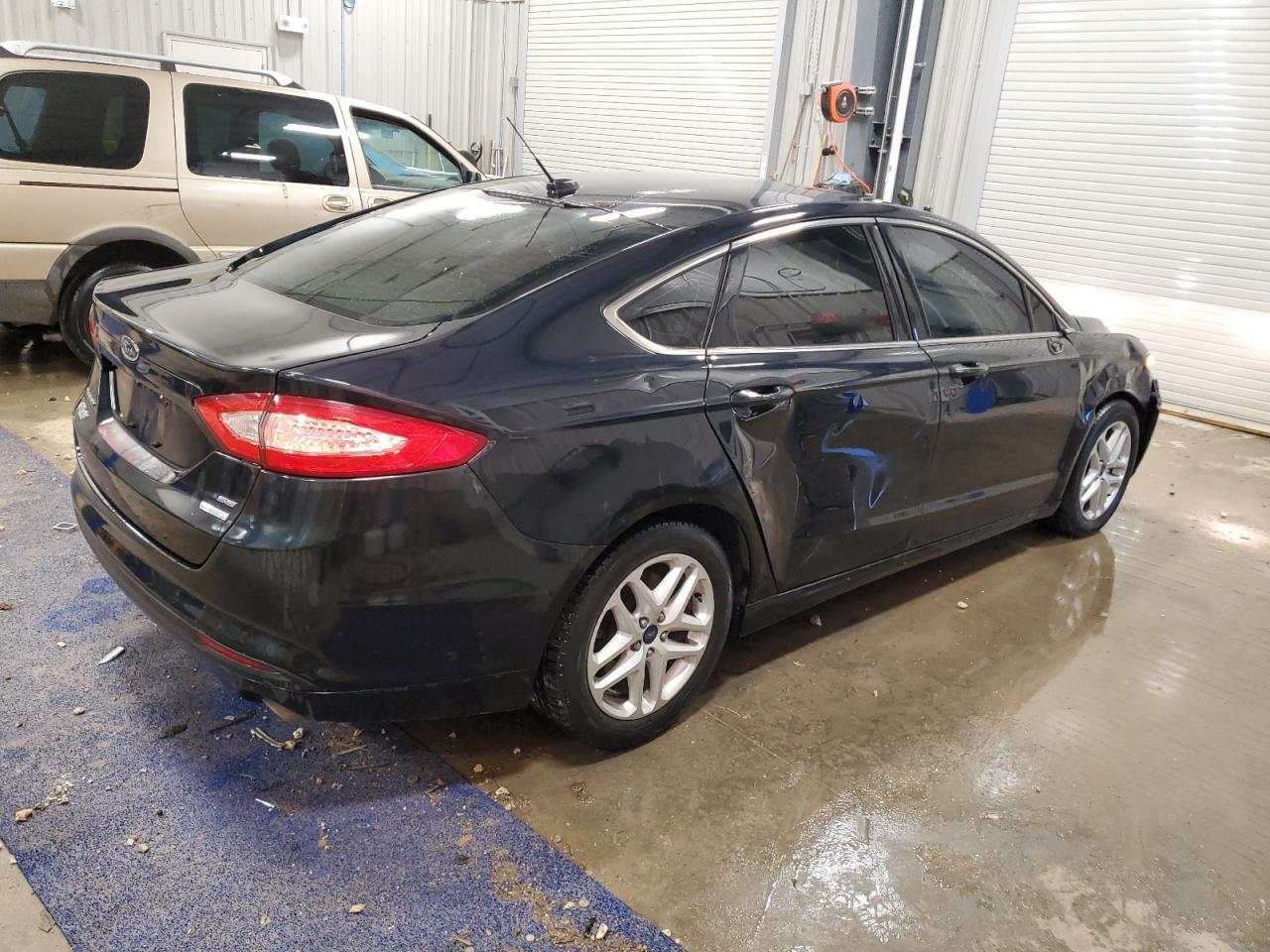 2014 Ford Fusion Se - Фото 3