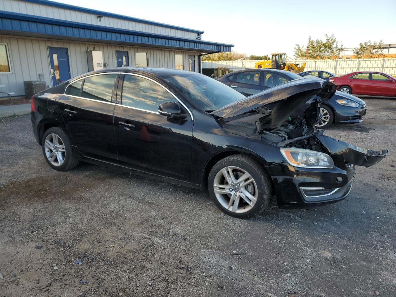 2015 Volvo S60 Premier - Фото 4