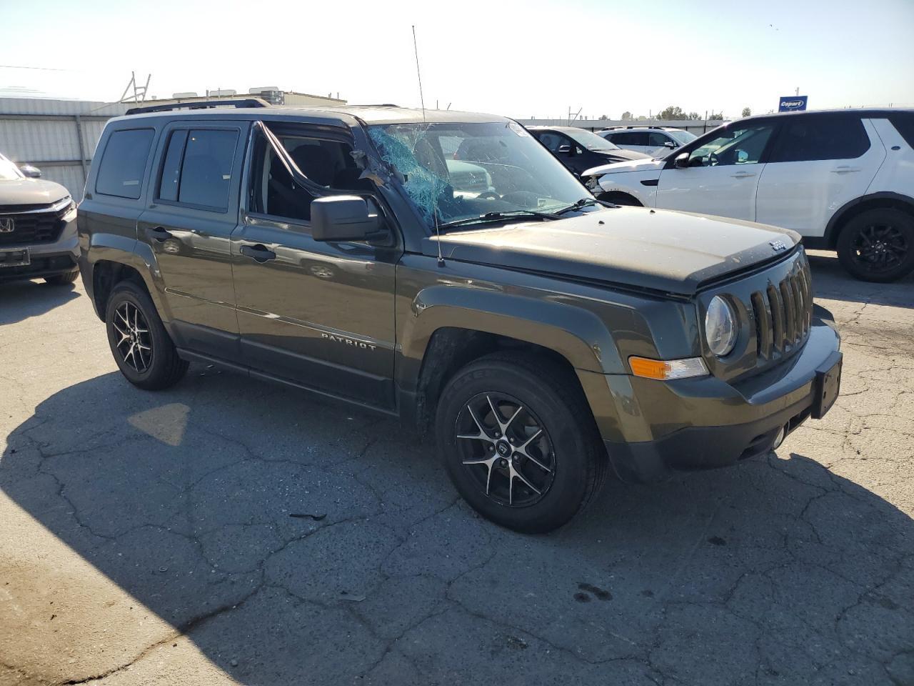 2016 Jeep Patriot Sport - Фото 4