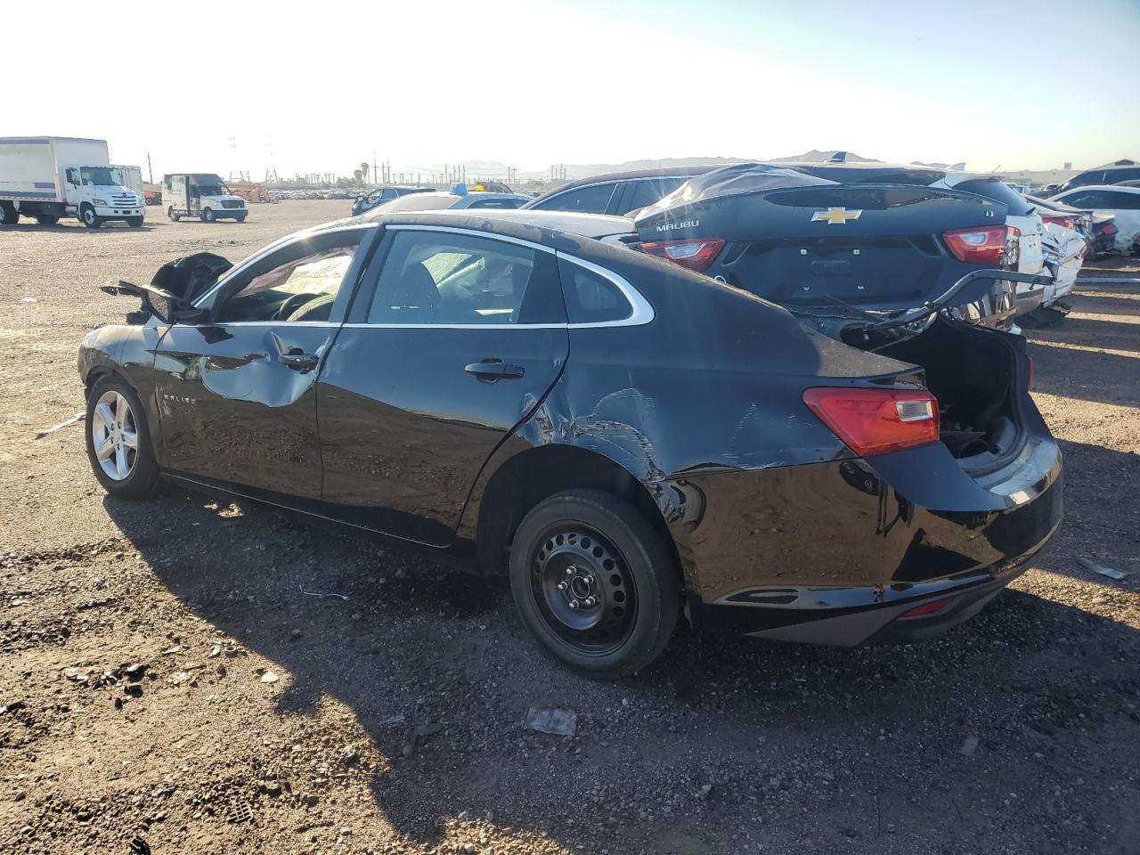 2023 Chevrolet Malibu Lt - Фото 2