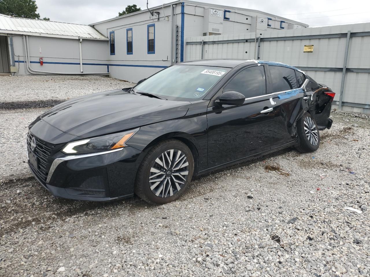 2023 Nissan Altima Sv