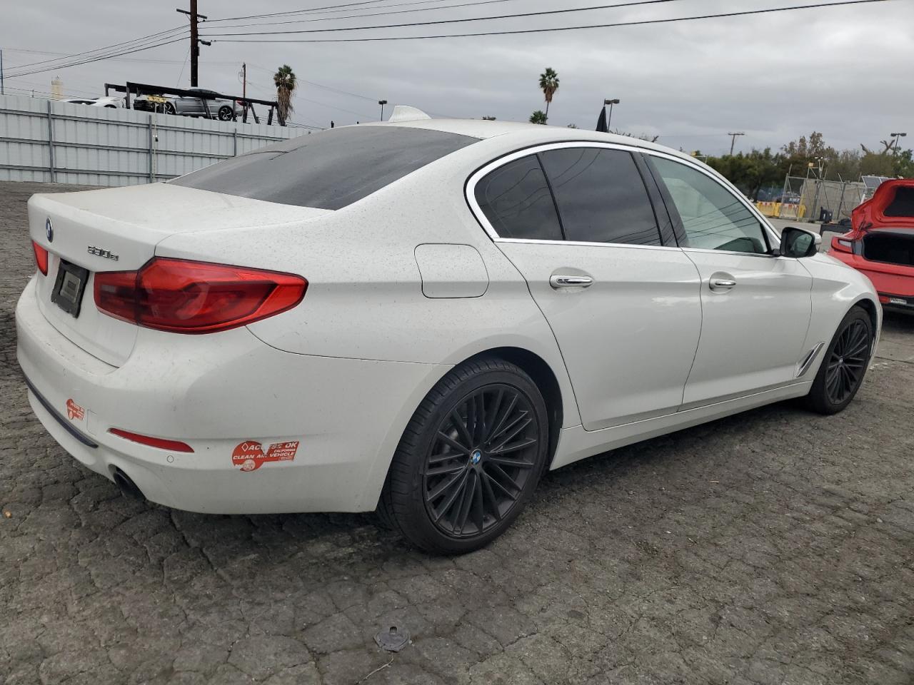 2018 BMW 530E - Фото 3