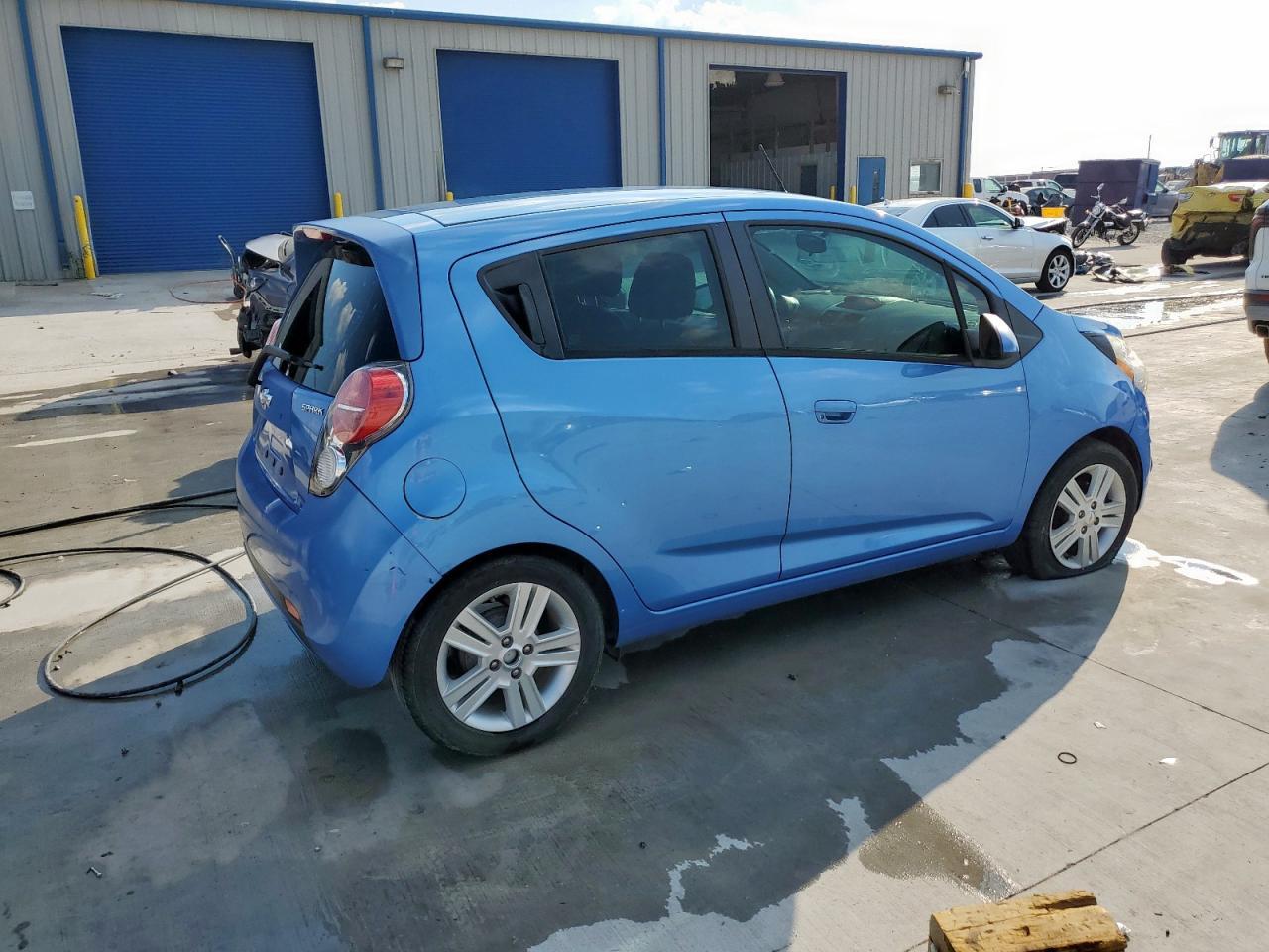 2014 Chevrolet Spark 1Lt - Фото 3