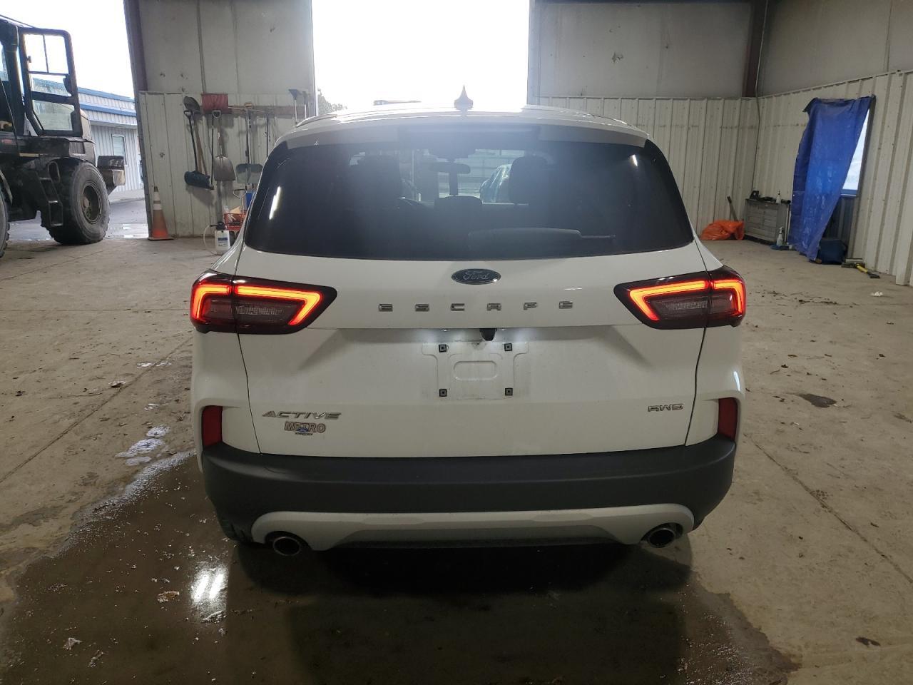 2023 Ford Escape Active - Фото 6