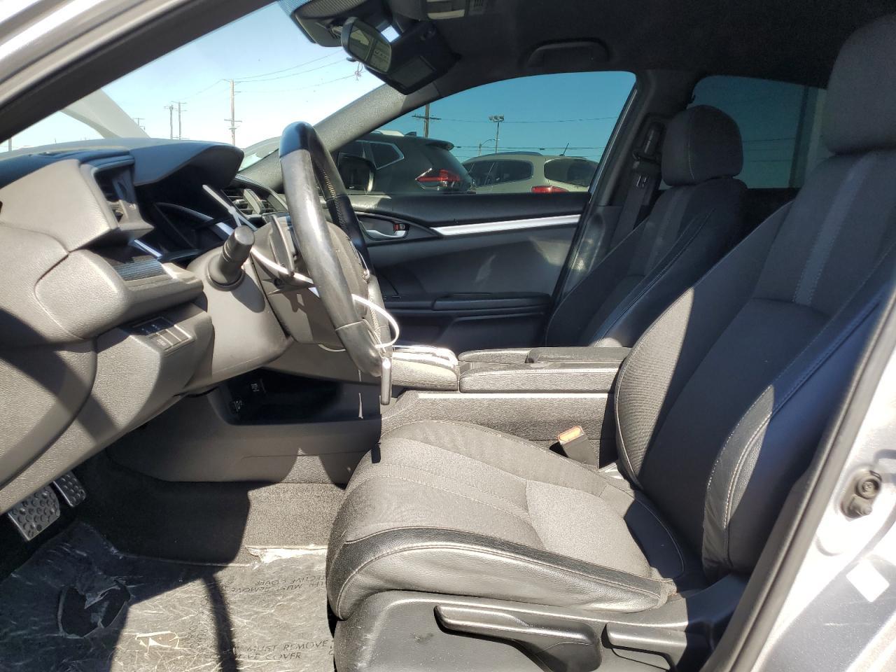 2019 Honda Civic Sport - Image 7