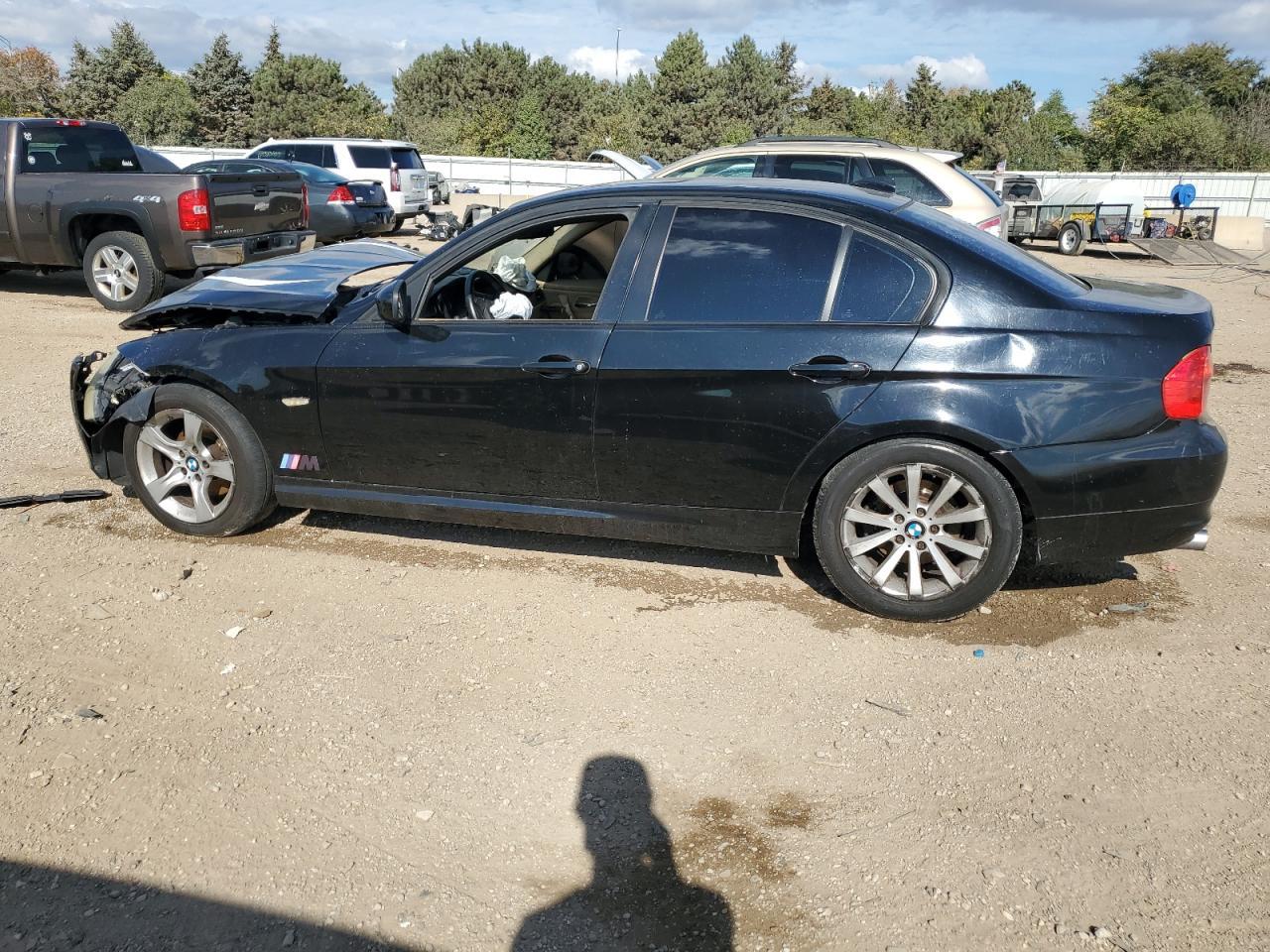 2011 BMW 328 I - Фото 2