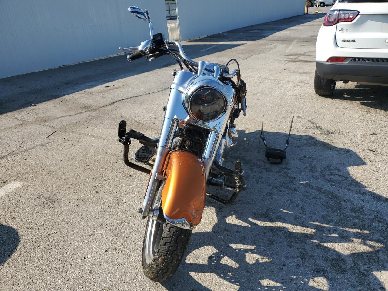 2014 Harley-Davidson Fld Switchback - Image 2