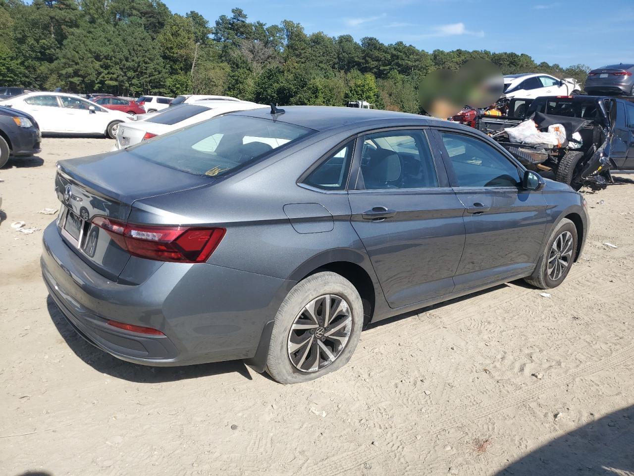 2023 Volkswagen Jetta S - Фото 3