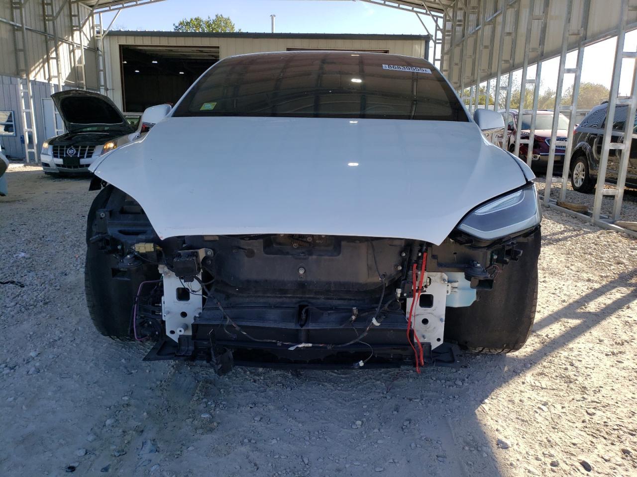 2016 Tesla Model X - Фото 5