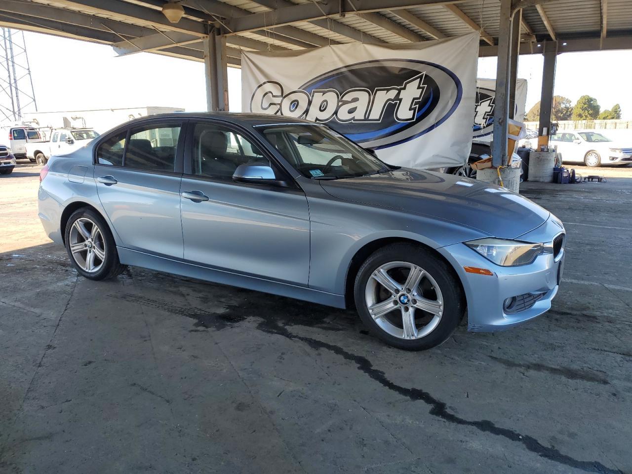 2013 BMW 320 I xDrive - Фото 4