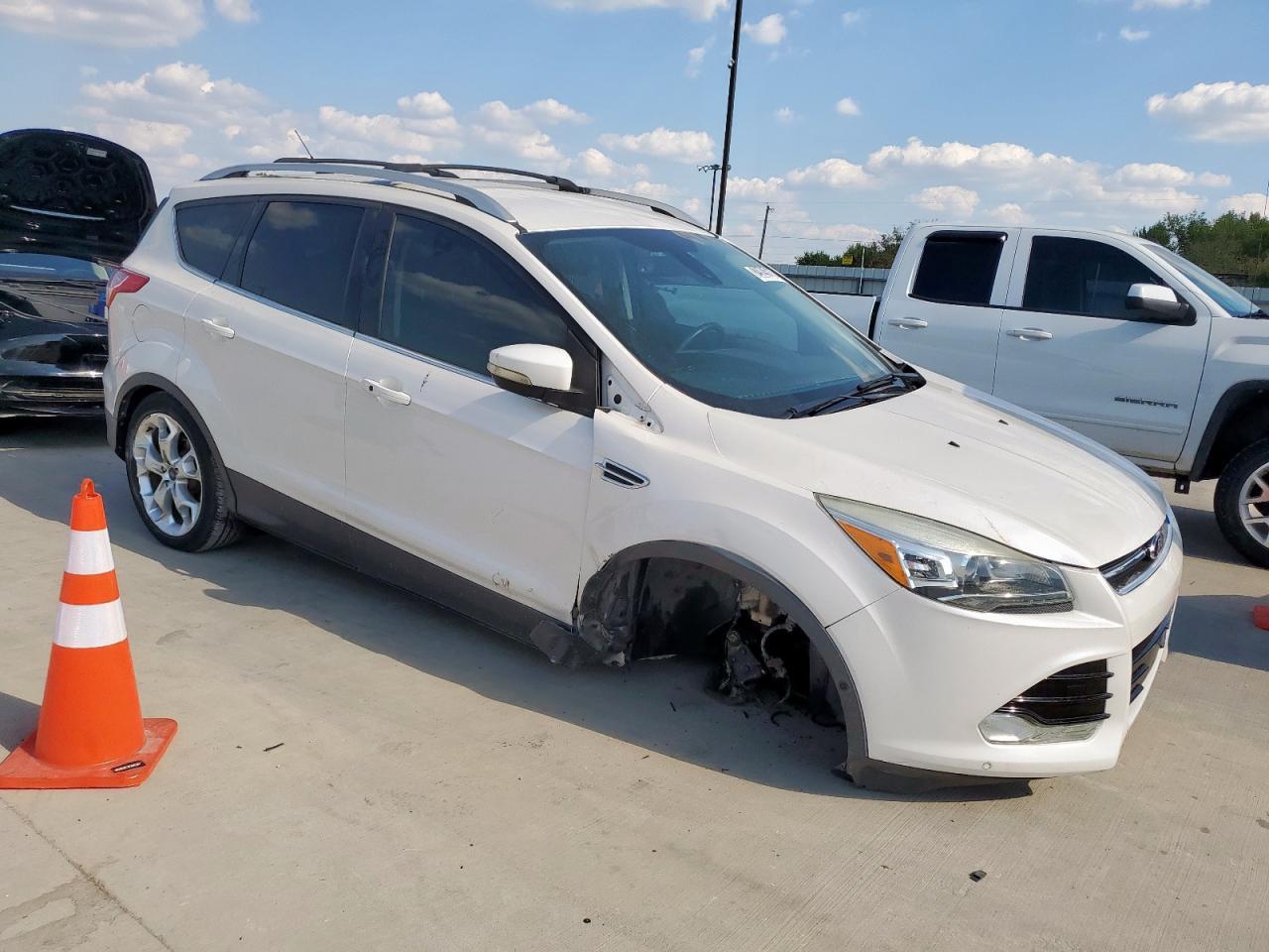 2013 Ford Escape Titanium - Фото 4