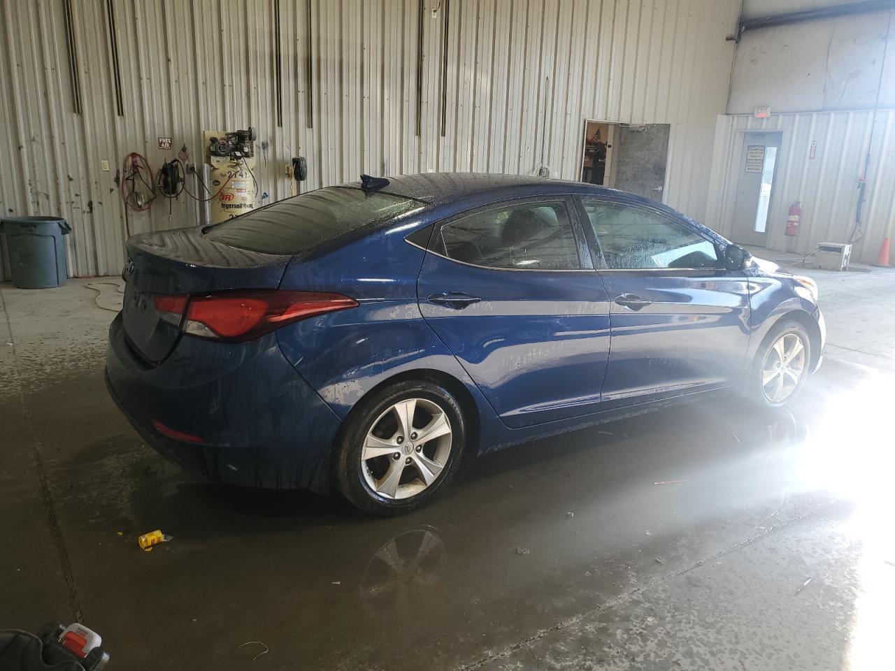 2016 Hyundai Elantra Se - Image 3