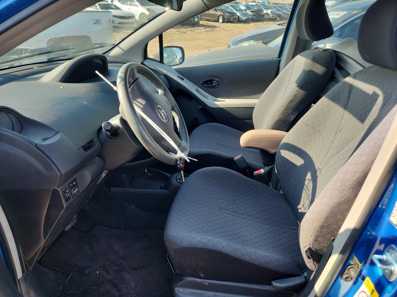 2009 Toyota Yaris - Фото 7