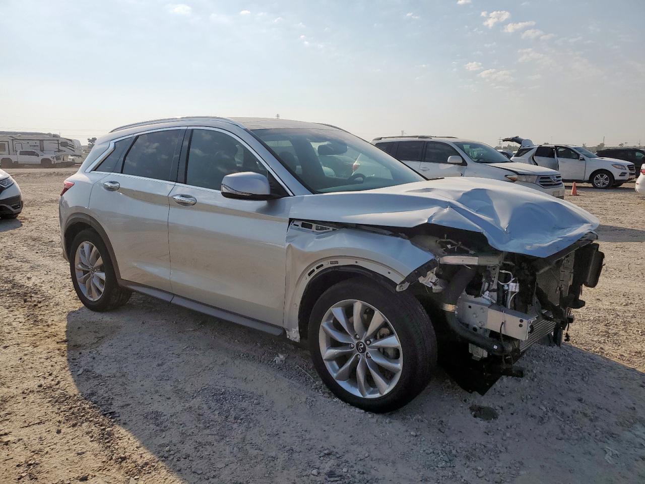 2021 Infiniti Qx50 Luxe - Image 4
