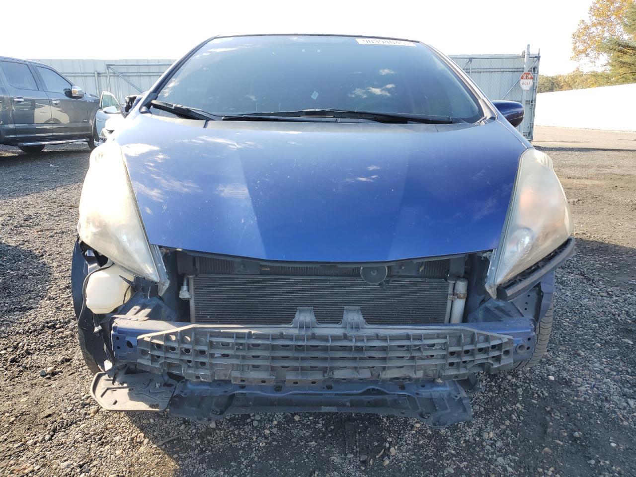 2011 Honda Fit - Image 5