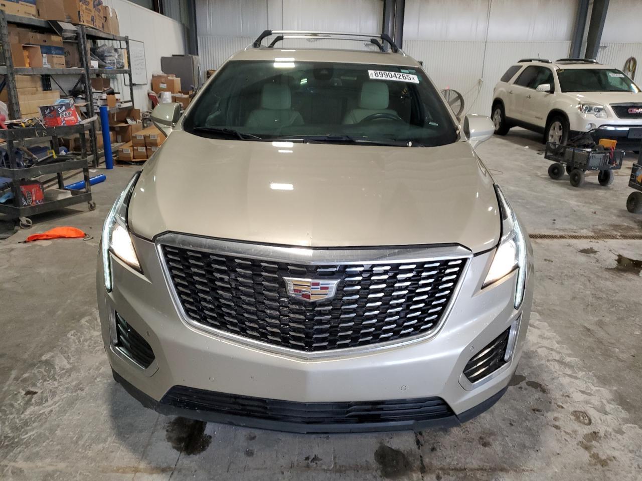 2017 Cadillac Xt5 Luxury - Фото 5