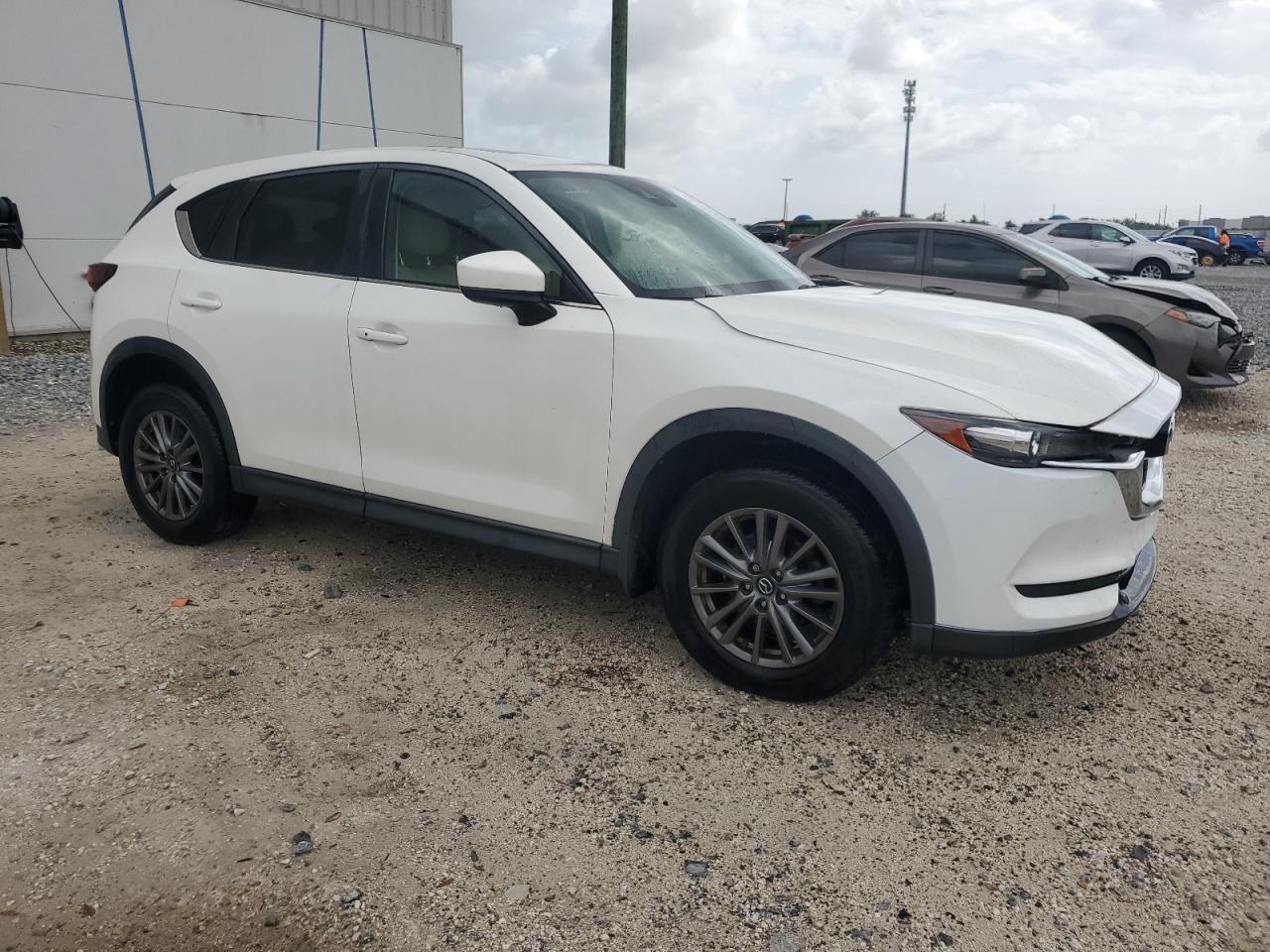 2017 Mazda Cx-5 Touring - Фото 4