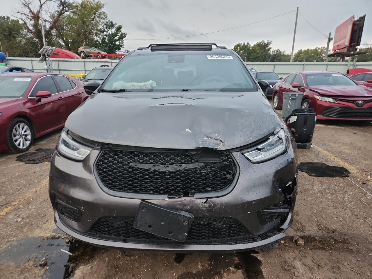 2023 Chrysler Pacifica Limited - Фото 5