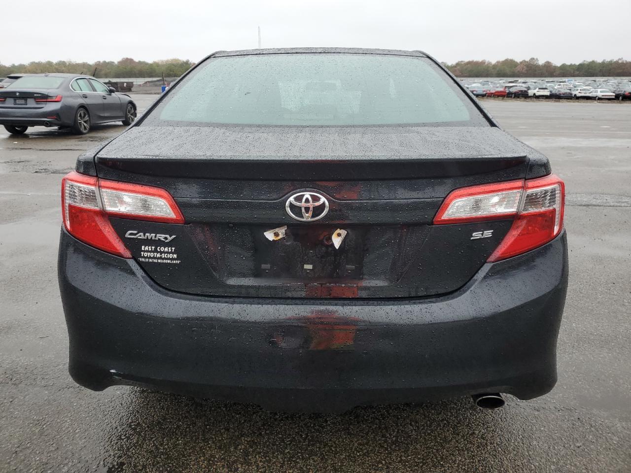2014 Toyota Camry L - Фото 6