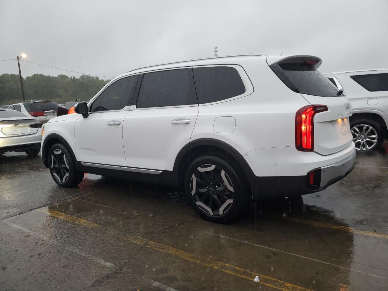 2024 Kia Telluride S - Фото 2