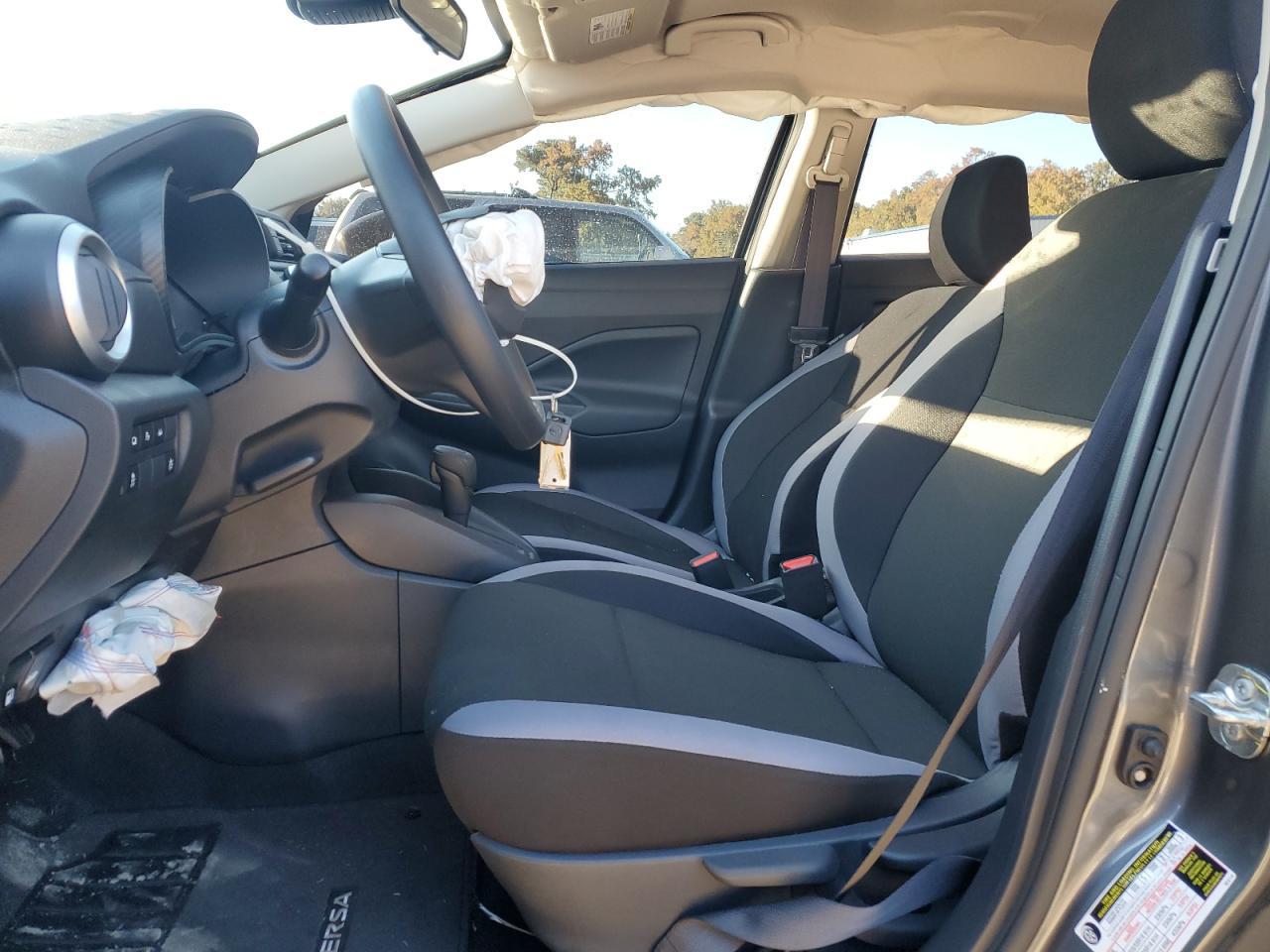2025 Nissan Versa S - Фото 7