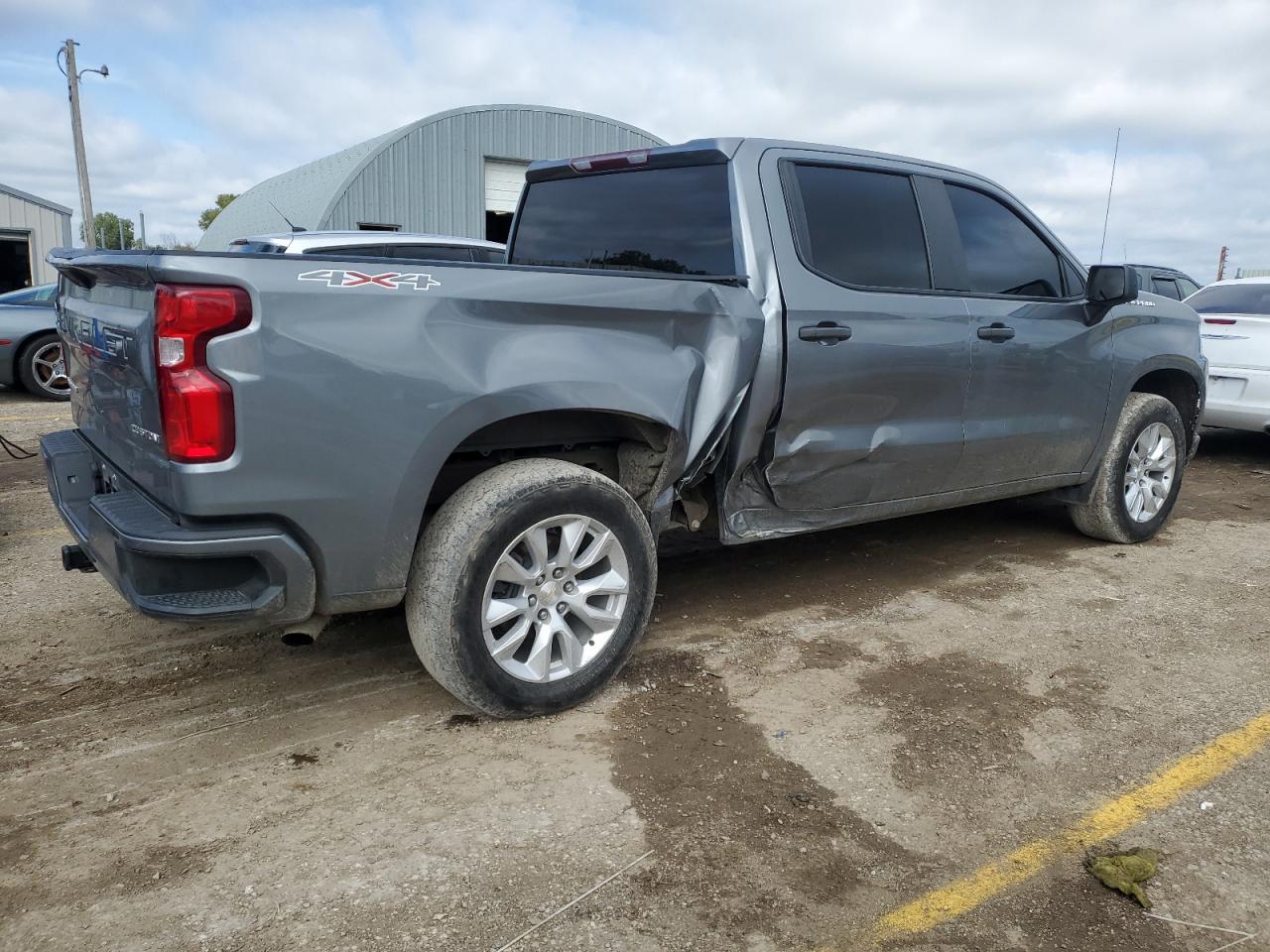 2022 Chevrolet Silverado Ltd K1500 Custom - Фото 3