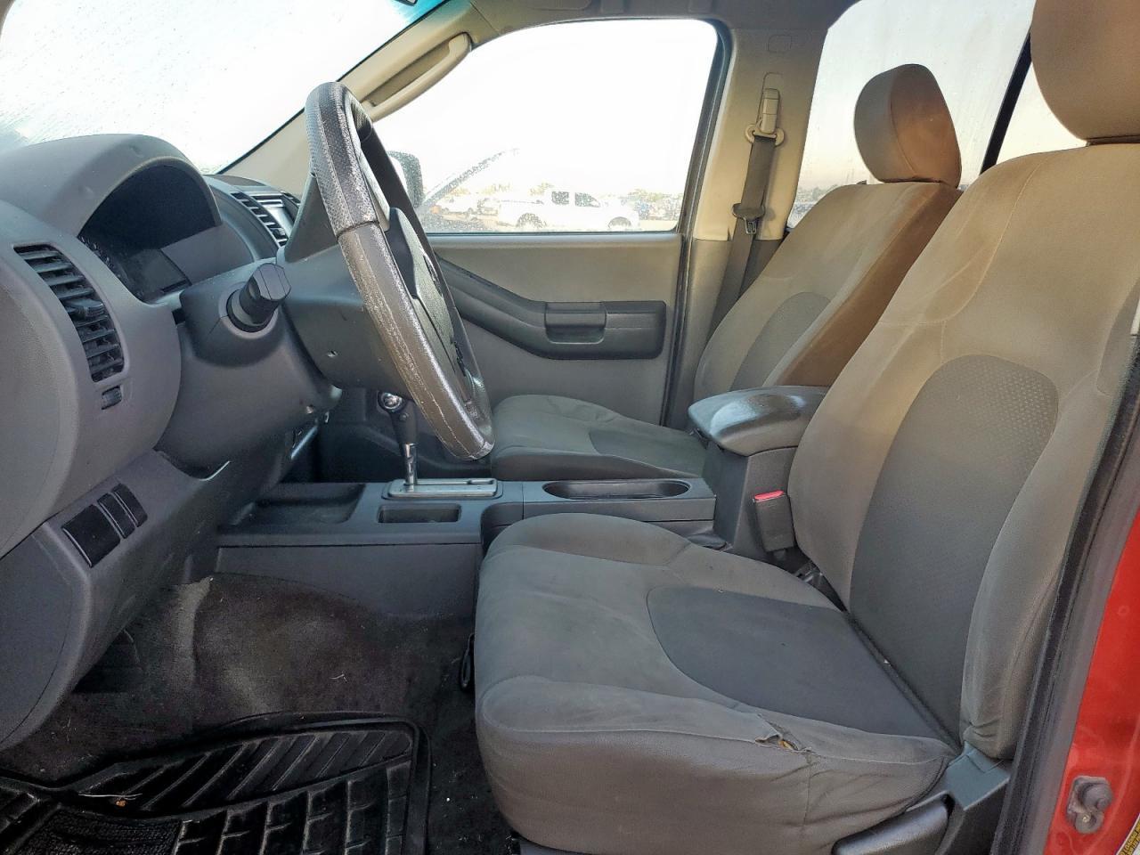 2012 Nissan Xterra Off Road - Фото 7