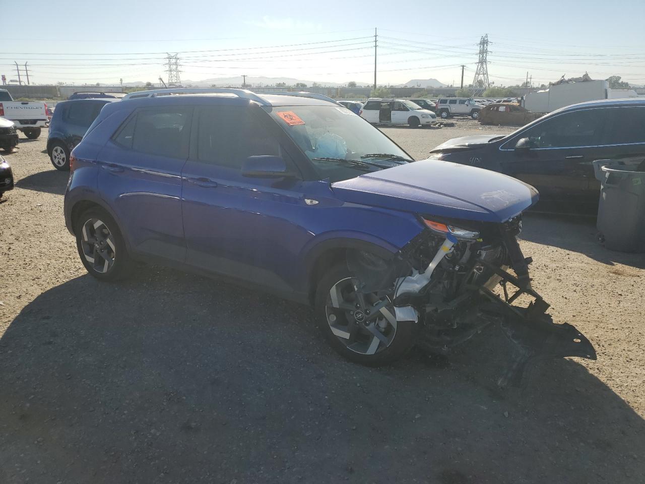 2025 Hyundai Venue Sel - Image 4