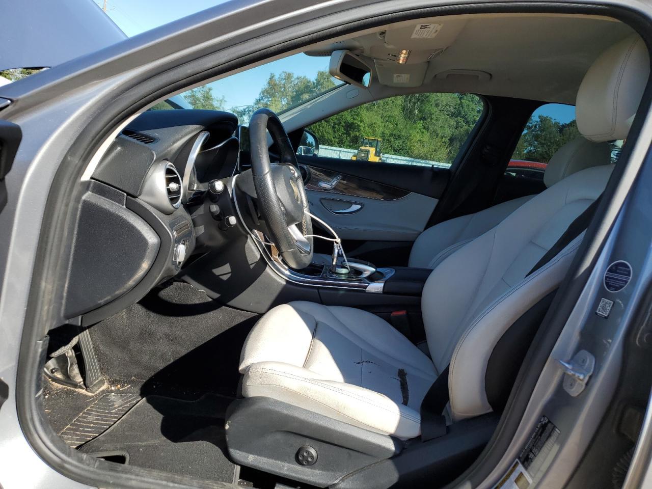 2016 Mercedes-Benz C 300 - Image 7