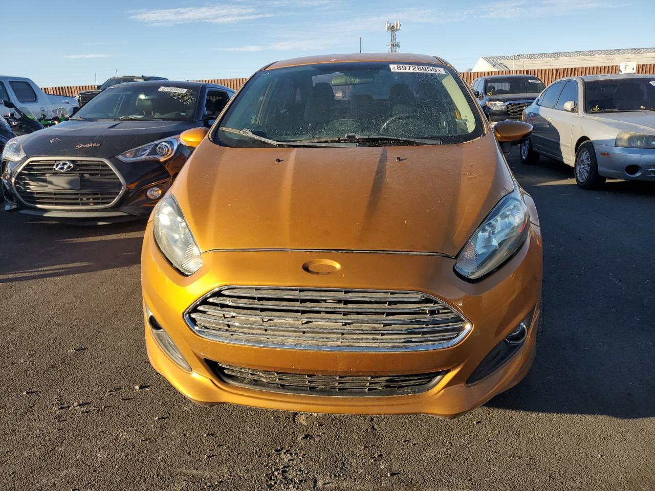 2016 Ford Fiesta Se - Image 5