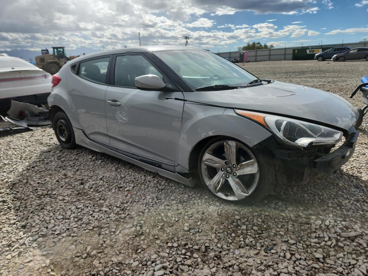 2013 Hyundai Veloster - Фото 4