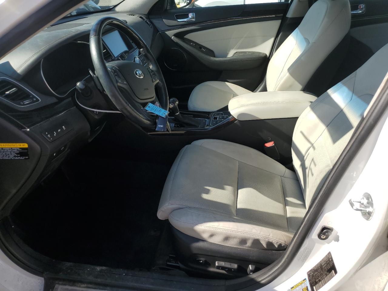 2015 Kia Cadenza Premium - Image 7