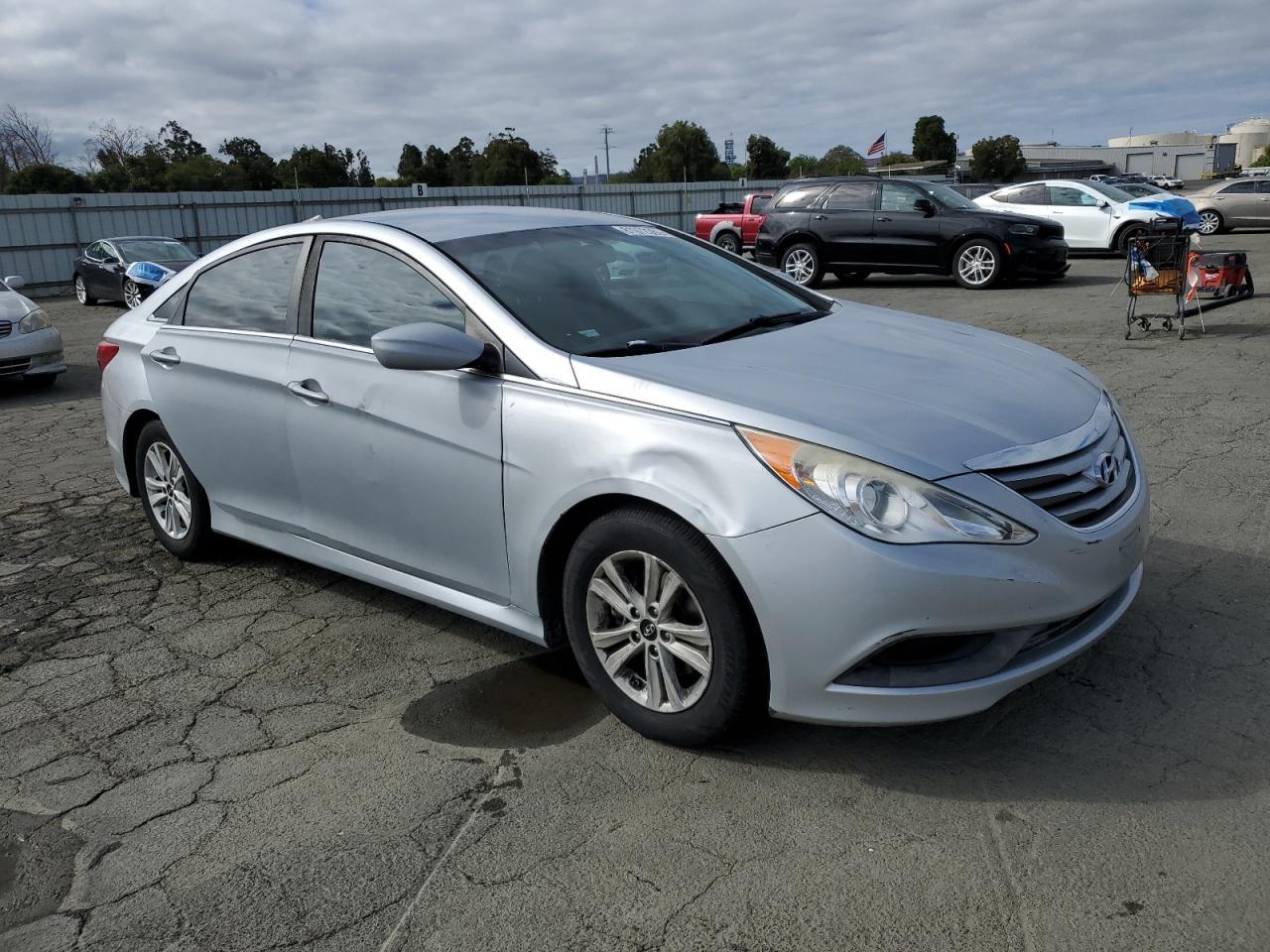 2014 Hyundai Sonata Gls - Фото 4