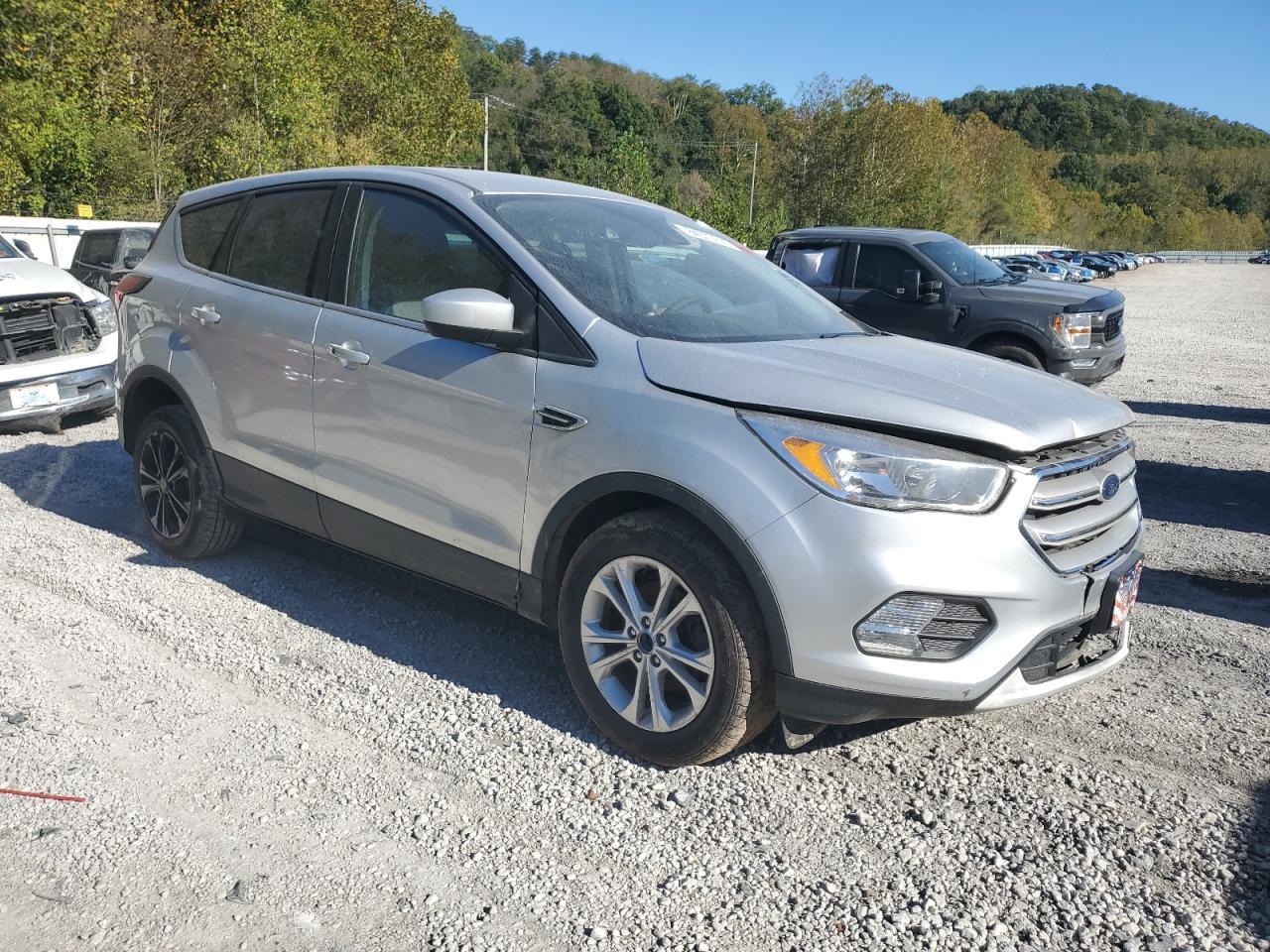 2019 Ford Escape Se - Фото 4
