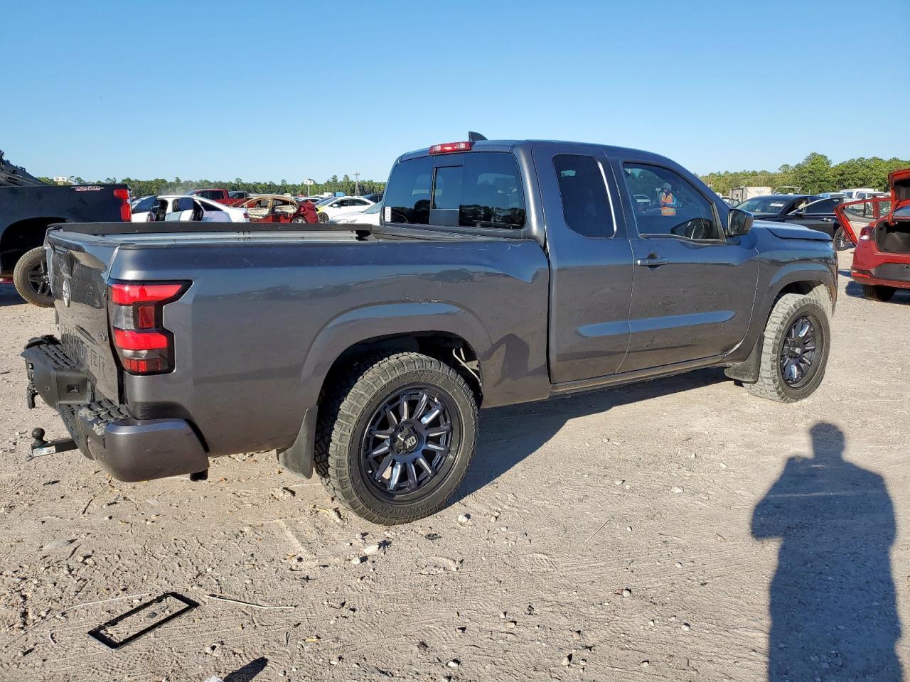 2023 Nissan Frontier S - Фото 3