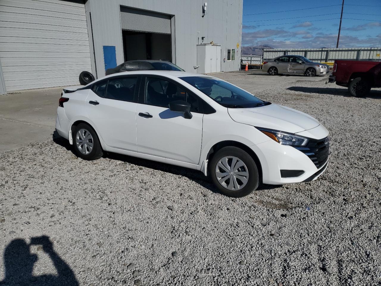 2025 Nissan Versa S - Фото 4